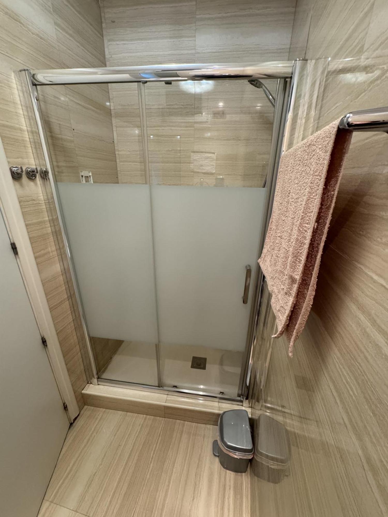 Apartamento Con Patio En Madrid Centro מראה חיצוני תמונה