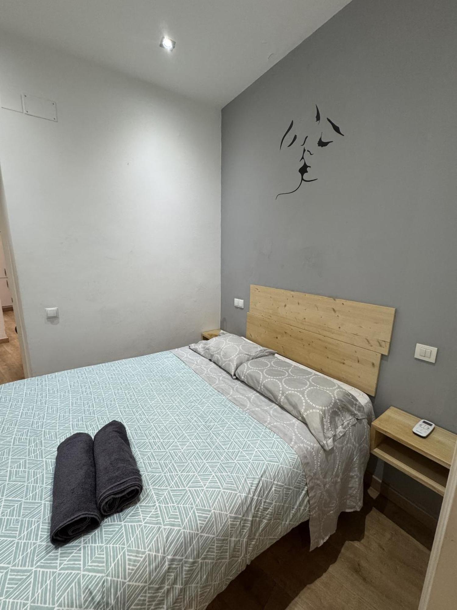 Apartamento Con Patio En Madrid Centro מראה חיצוני תמונה