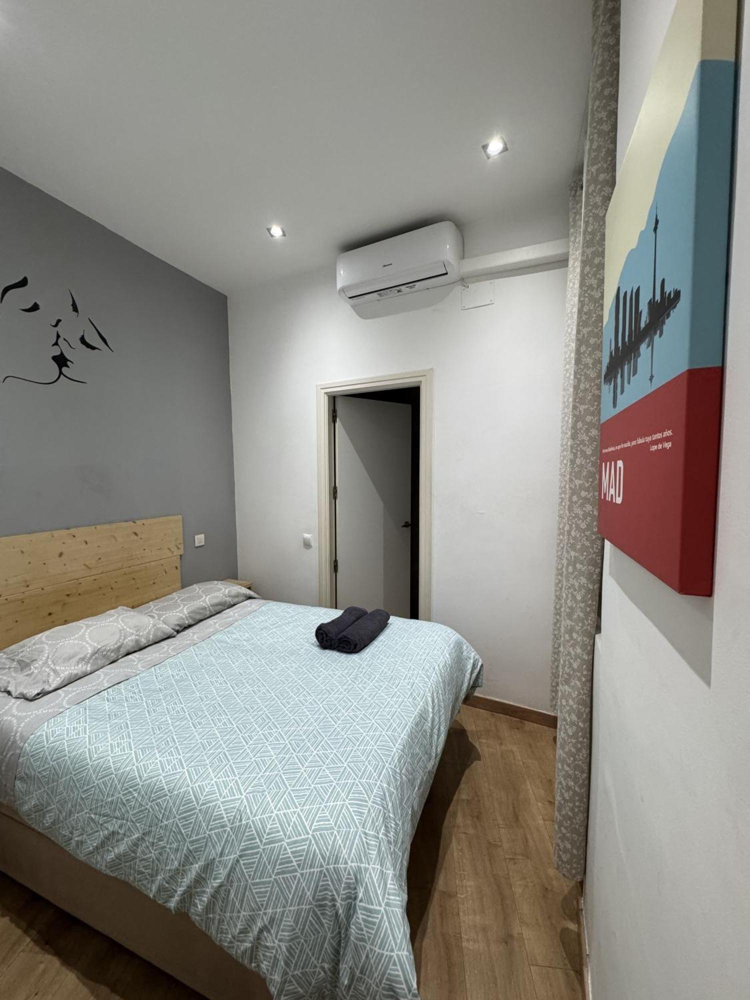 Apartamento Con Patio En Madrid Centro מראה חיצוני תמונה